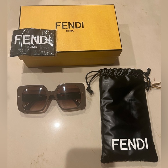 Fendi First 53MM Square Sunglasses - Picture 9 of 9